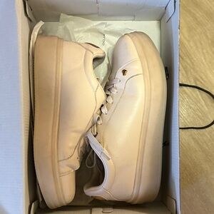 Aldo White Shoe Box